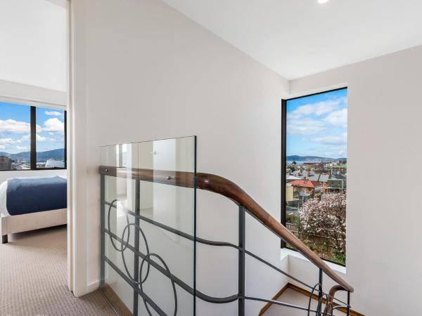 110 Hampden Apartments : photo 8 de la chambre executive two-bedroom apartment - 1