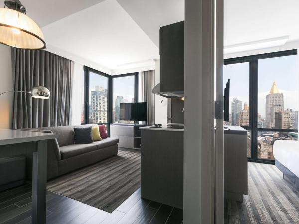 Hyatt House New York/Chelsea : photo 10 de la chambre suite 1 chambre lit king-size avec cuisine - Étage supérieur