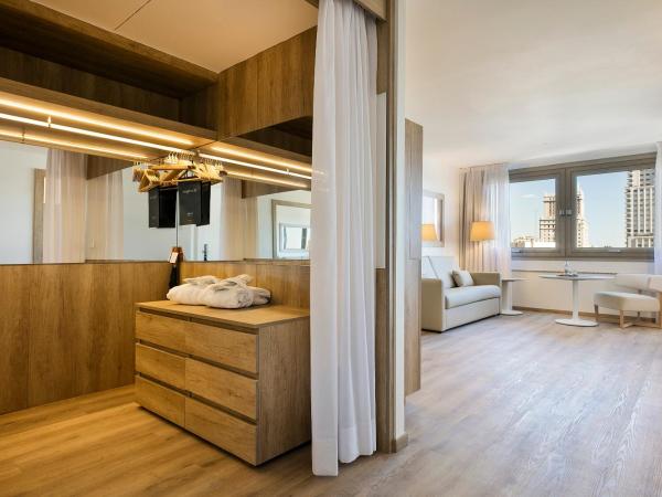 Melia Madrid Princesa : photo 7 de la chambre suite junior