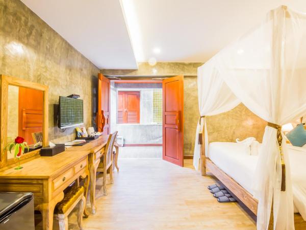 The Chaya Resort and Spa : photo 2 de la chambre chambre deluxe