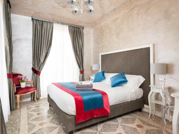 Cerea BnB : photo 1 de la chambre chambre double avec salle de bains privative