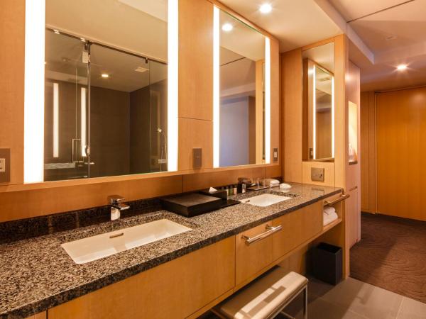 The Capitol Hotel Tokyu : photo 5 de la chambre chambre lit king-size premier - non-fumeurs