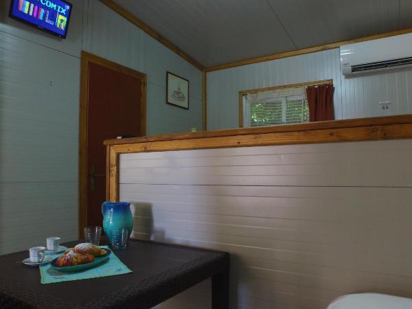 Camping Jonio : photo 2 de la chambre bungalow