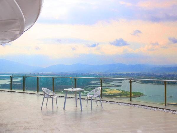 The Mangrovetree Sanya Resort : photo 5 de la chambre 270º royal lake view suite