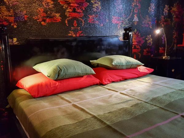 Torino Mon Amour : photo 1 de la chambre chambre triple avec salle de bains privative