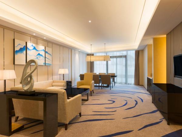 Wyndham Chongqing Yuelai : photo 2 de la chambre suite présidentielle avec 2 lits king-size - non-fumeurs