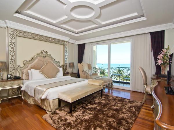 LK The Empress : photo 6 de la chambre chambre double de luxe - face à la mer