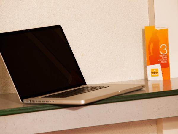 Premiere Classe Brive La Gaillarde Ouest : photo 1 de la chambre chambre double