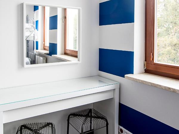 Inbed Hostel : photo 4 de la chambre lit dans un dortoir de 4 lits