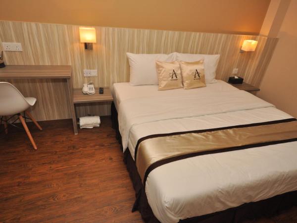 Art Cottage Hotel : photo 10 de la chambre chambre supérieure lit queen-size