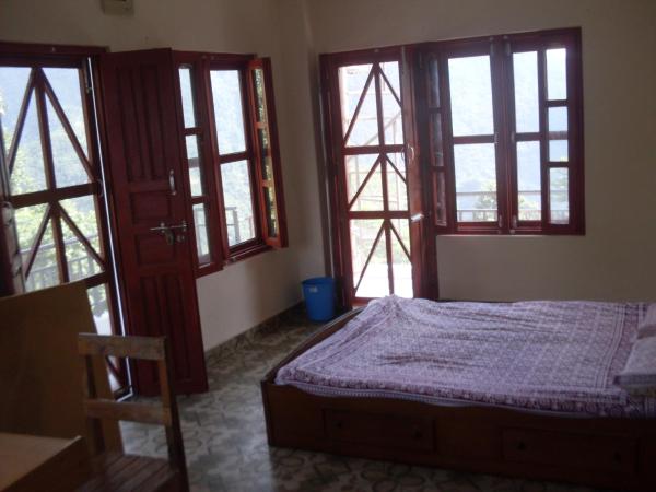 Dinesh House : photo 7 de la chambre chambre double deluxe avec balcon