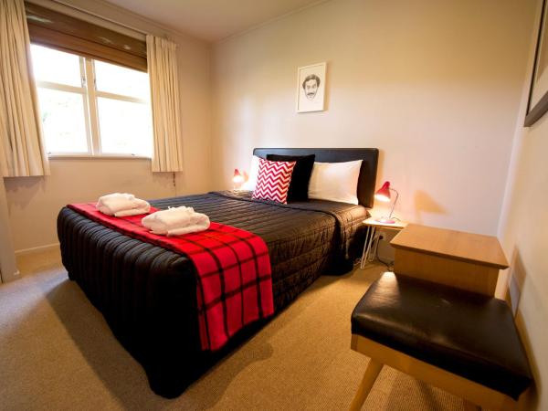 The Lake Motel : photo 8 de la chambre chambre lit queen-size de luxe a