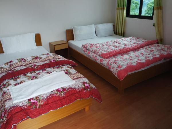 Pokhara Youth Hostel : photo 1 de la chambre chambre double – vue sur lac