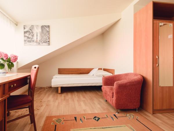 Pokoje Gościnne Akropol : photo 4 de la chambre chambre lits jumeaux