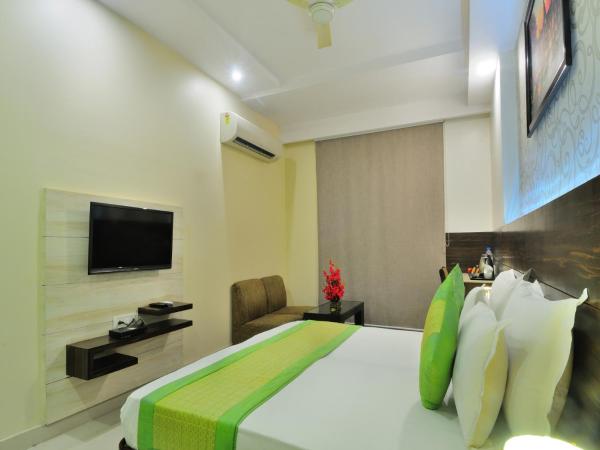Hotel Sky Rich International - 05 Mins from Karol Bagh Metro Station : photo 2 de la chambre chambre deluxe