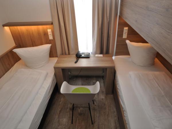 Hotel Perlach Allee by Blattl : photo 4 de la chambre chambre triple