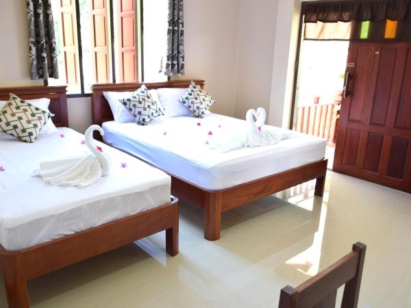 Siam Guesthouse : photo 3 de la chambre chambre triple deluxe