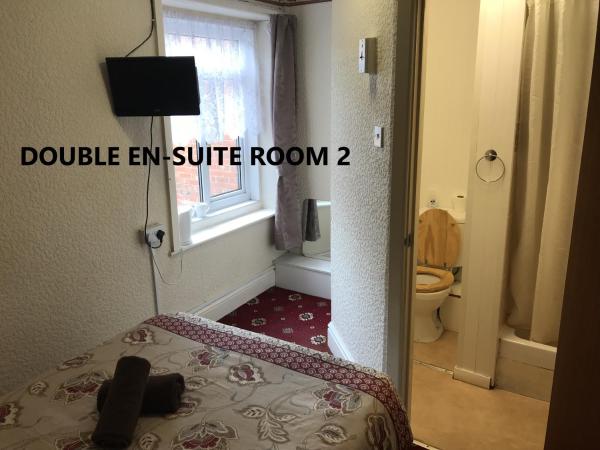 Coco Beach Hotel : photo 2 de la chambre chambre double avec salle de bains privative