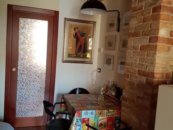 Dora Baltea Monolocale primo piano Mansarda secondo piano : photo 7 de la chambre studio standard