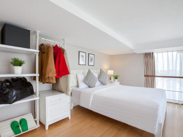 White Tree Residence : photo 2 de la chambre loft de luxe