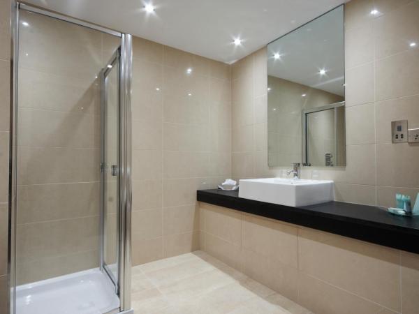 Rochestown Park Hotel & Leisure Centre : photo 1 de la chambre chambre triple