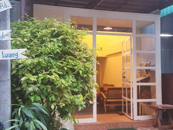 The Commonroom CNX : photo 4 de la chambre chambre lits jumeaux avec salle de bains privative