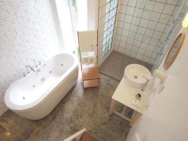 Milano Huahin : photo 7 de la chambre chambre familiale avec baignoire