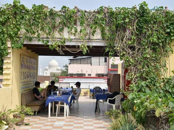 Hotel Sai Palace Walking Distance From Taj Mahal--View of Taj Mahal : photo 2 de la chambre grande chambre familiale