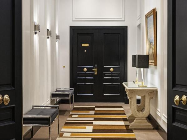 Alvear Palace Hotel - Leading Hotels of the World : photo 2 de la chambre suite lit king-size avec balcon