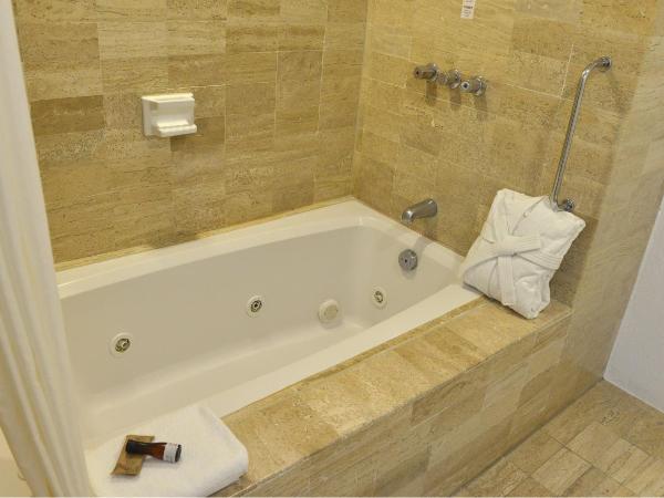 Grand Cantalagua Hotel Morelia, BW Signature Collection : photo 4 de la chambre suite master