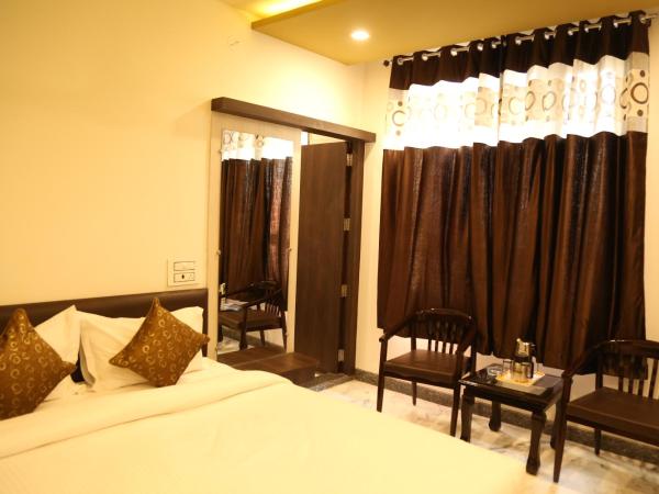 Hotel Delight : photo 3 de la chambre chambre double deluxe (2 adultes + 1 enfant)