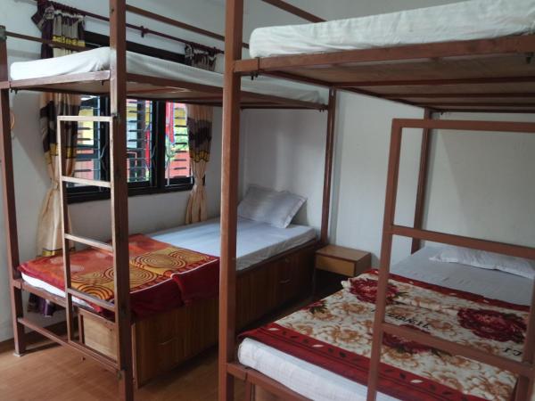 Pokhara Youth Hostel : photo 3 de la chambre lit dans dortoir mixte de 4 lits
