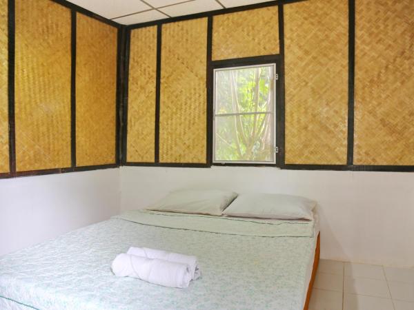 TP Hut Bungalows : photo 6 de la chambre bungalow standard avec ventilateur