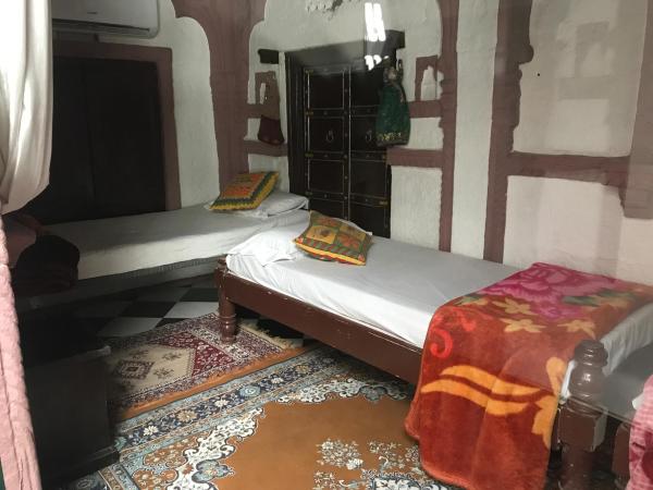 Jewel Palace Haweli : photo 1 de la chambre chambre familiale