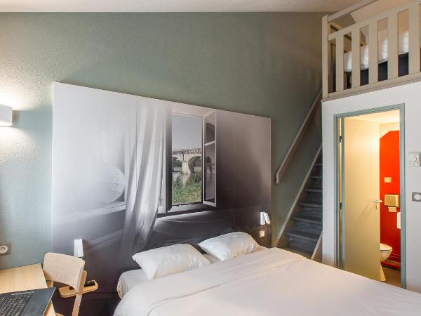 B&B HOTEL Agen : photo 2 de la chambre chambre quadruple