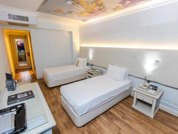 Hotel Etap Mola : photo 1 de la chambre chambre simple