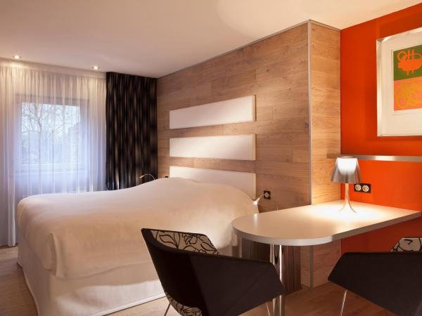 Hotel Le Colombier Suites : photo 2 de la chambre chambre double deluxe