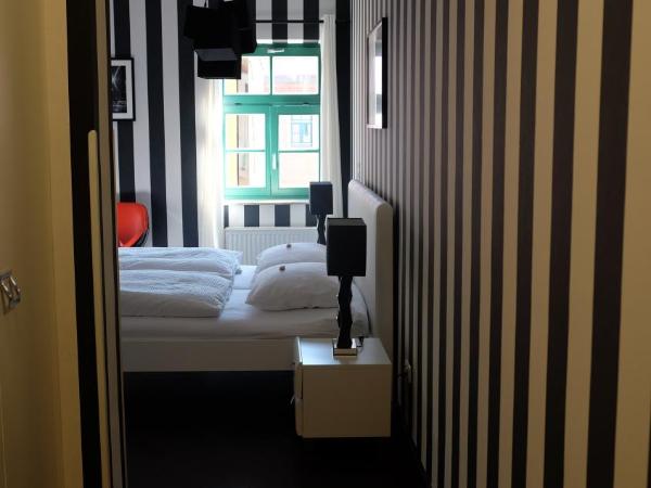 Backstage Hotel : photo 4 de la chambre suite junior