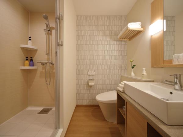 Red Roof Inn & Suites Osaka Namba Nipponbashi : photo 1 de la chambre chambre lits jumeaux standard