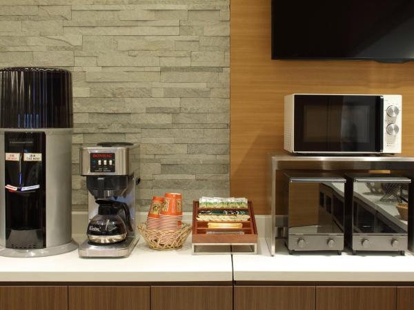 Red Roof Inn & Suites Osaka Namba Nipponbashi : photo 9 de la chambre chambre lits jumeaux standard