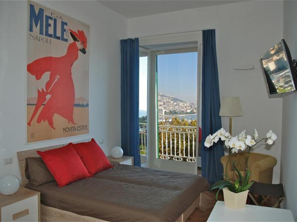 Palazzo Mele Residence : photo 6 de la chambre chambre double ou lits jumeaux deluxe - vue sur mer