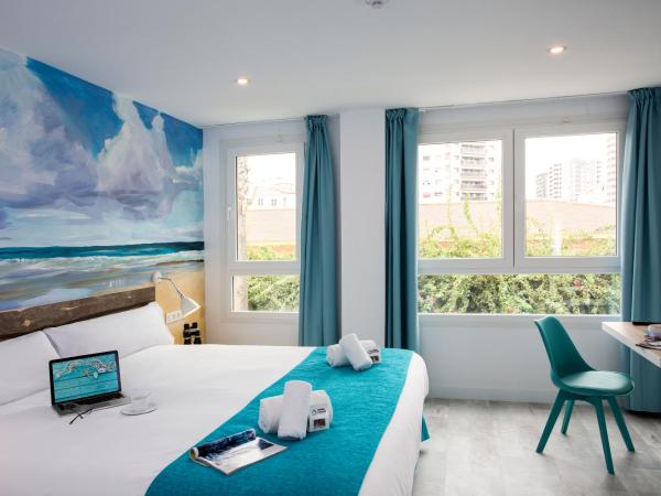 Casual del Mar Málaga : photo 4 de la chambre chambre double