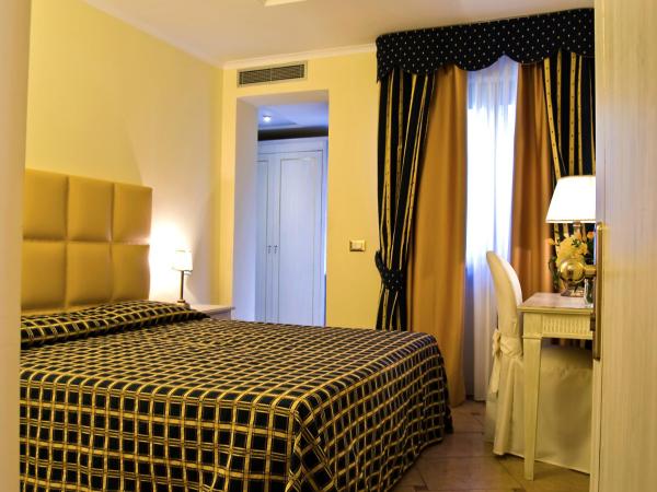 Hotel La Vue d'Or : photo 3 de la chambre chambre double avec balcon