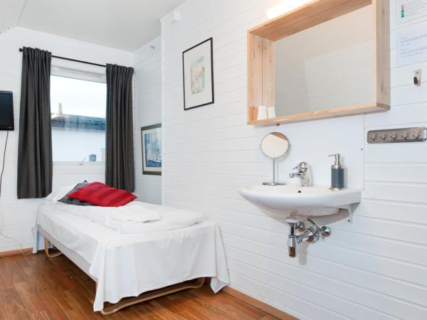 Stavanger Bed & Breakfast : photo 2 de la chambre chambre simple avec salle de bains commune