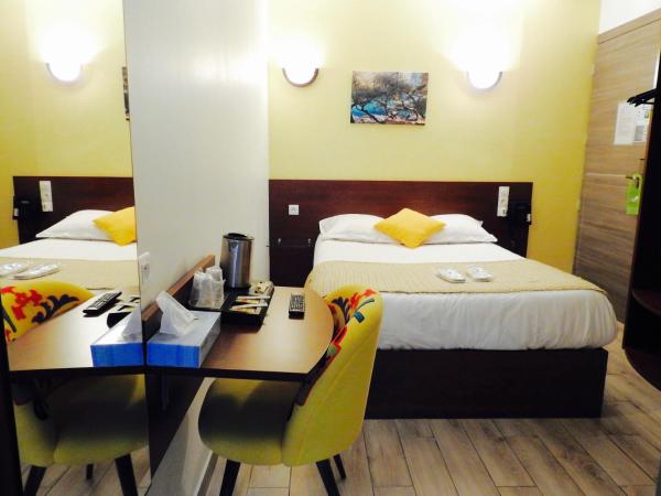 Massilia hôtel : photo 5 de la chambre petite chambre double