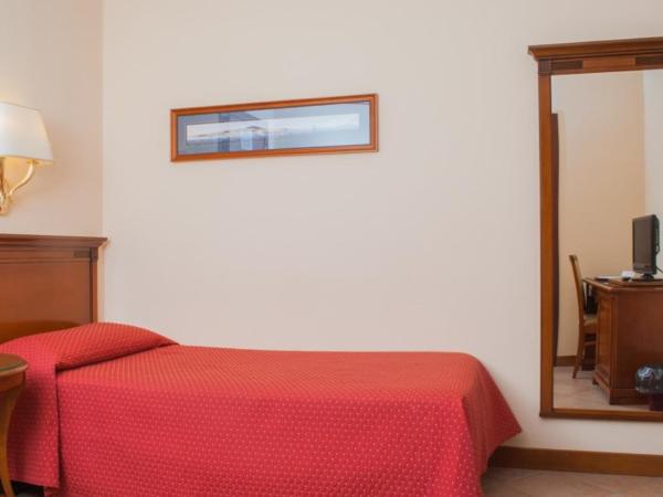 Le Cheminée Business Hotel Napoli : photo 4 de la chambre chambre simple