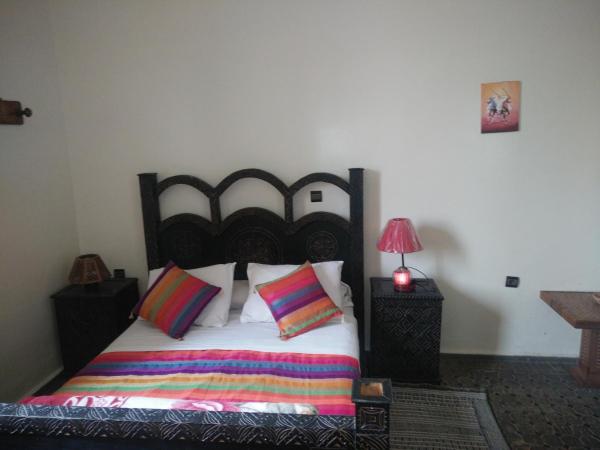 Hotel Coeur de Mogador : photo 2 de la chambre chambre double avec salle de bains privative