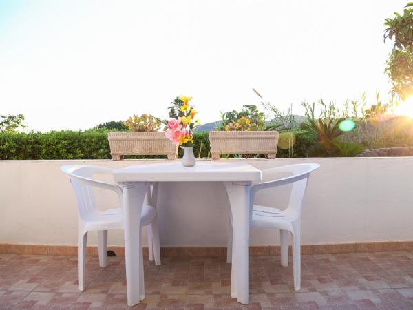 Hotel Loreley : photo 7 de la chambre chambre double ou lits jumeaux - vue sur mer