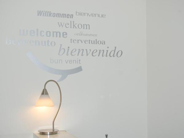 Hostal Cabo Mayor : photo 1 de la chambre chambre lits jumeaux Économique intérieure 