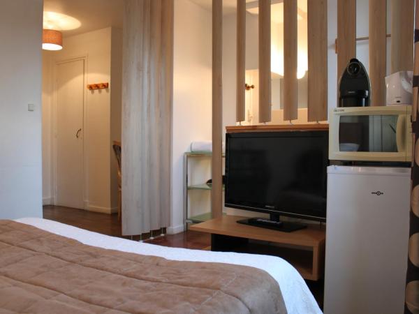 Résidence et Chambres d'Hôtes de La Porte d'Arras : photo 10 de la chambre studio classique